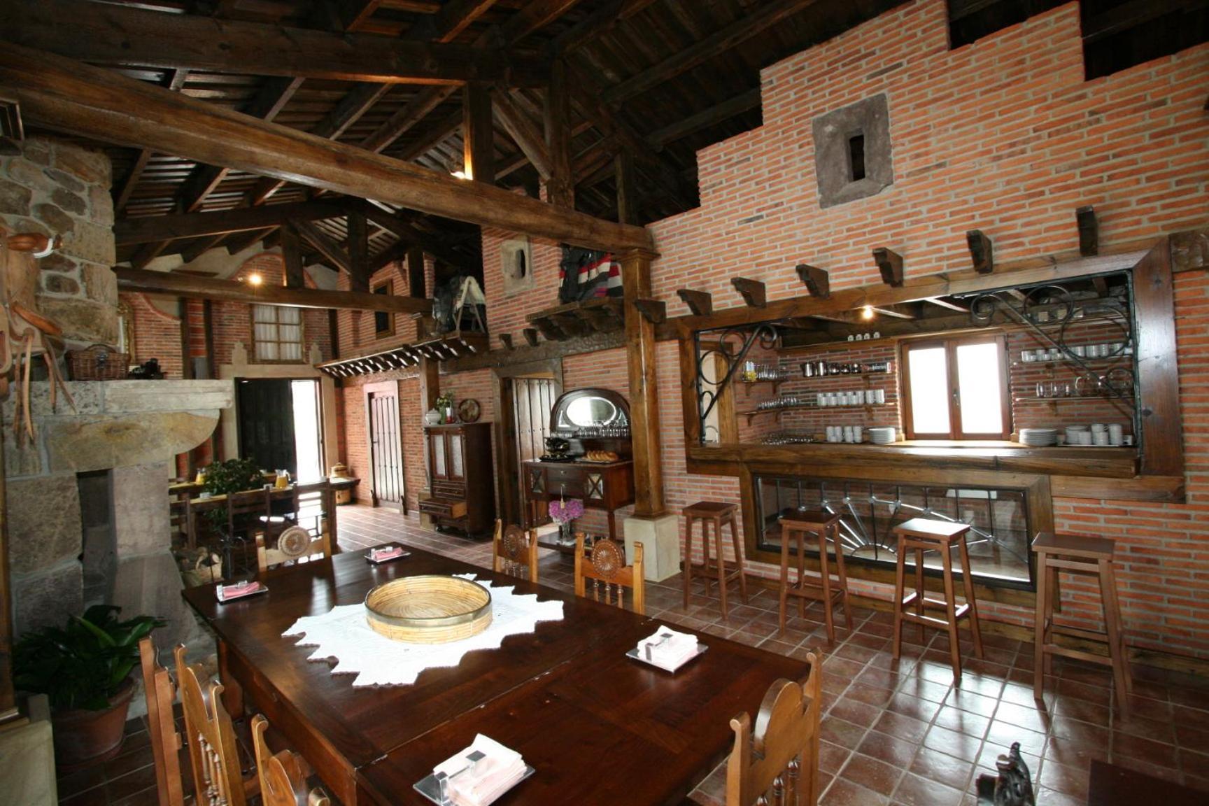 Posada Santa Eulalia Villanueva de la Peña Exteriér fotografie